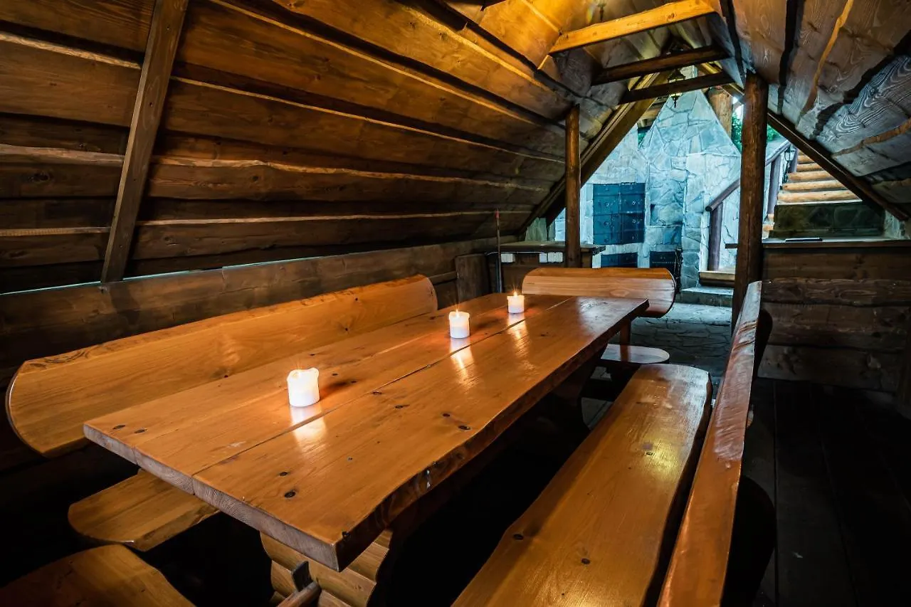 Willa Azja SPA&Wellness Zakopane 0*,  Polen