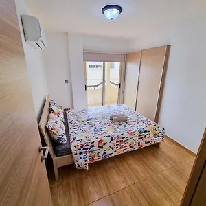 Sunbay Проживание в семье Ларнака