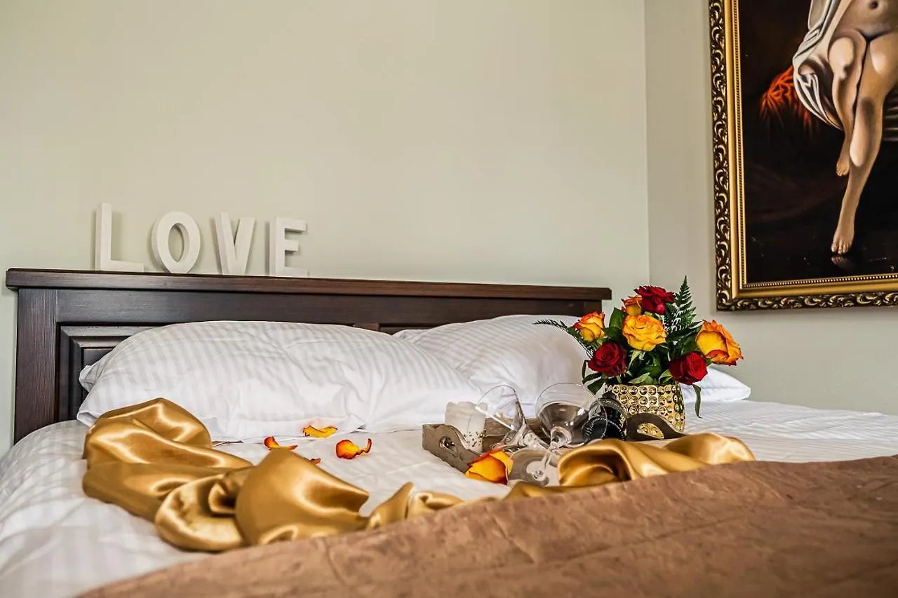 Willa Azja SPA&Wellness Zakopane 0*,  Polonia